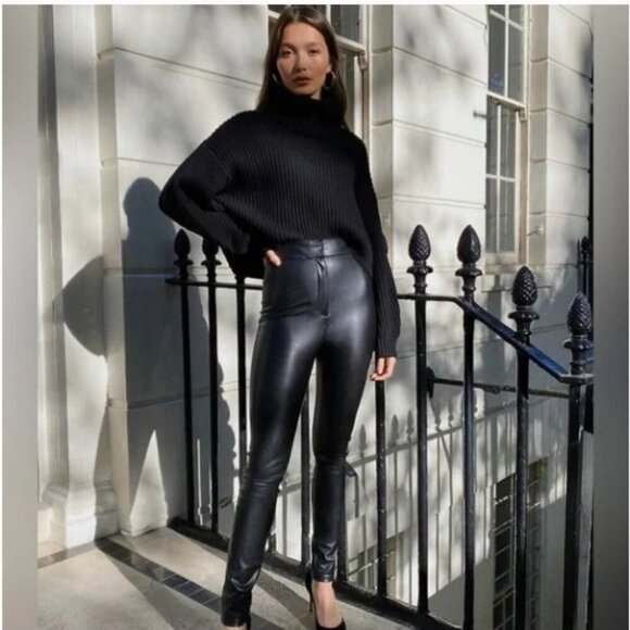 🇨🇦 Aritzia Babaton Black Faux Leather Caspian Pant - Picture 4 of 9